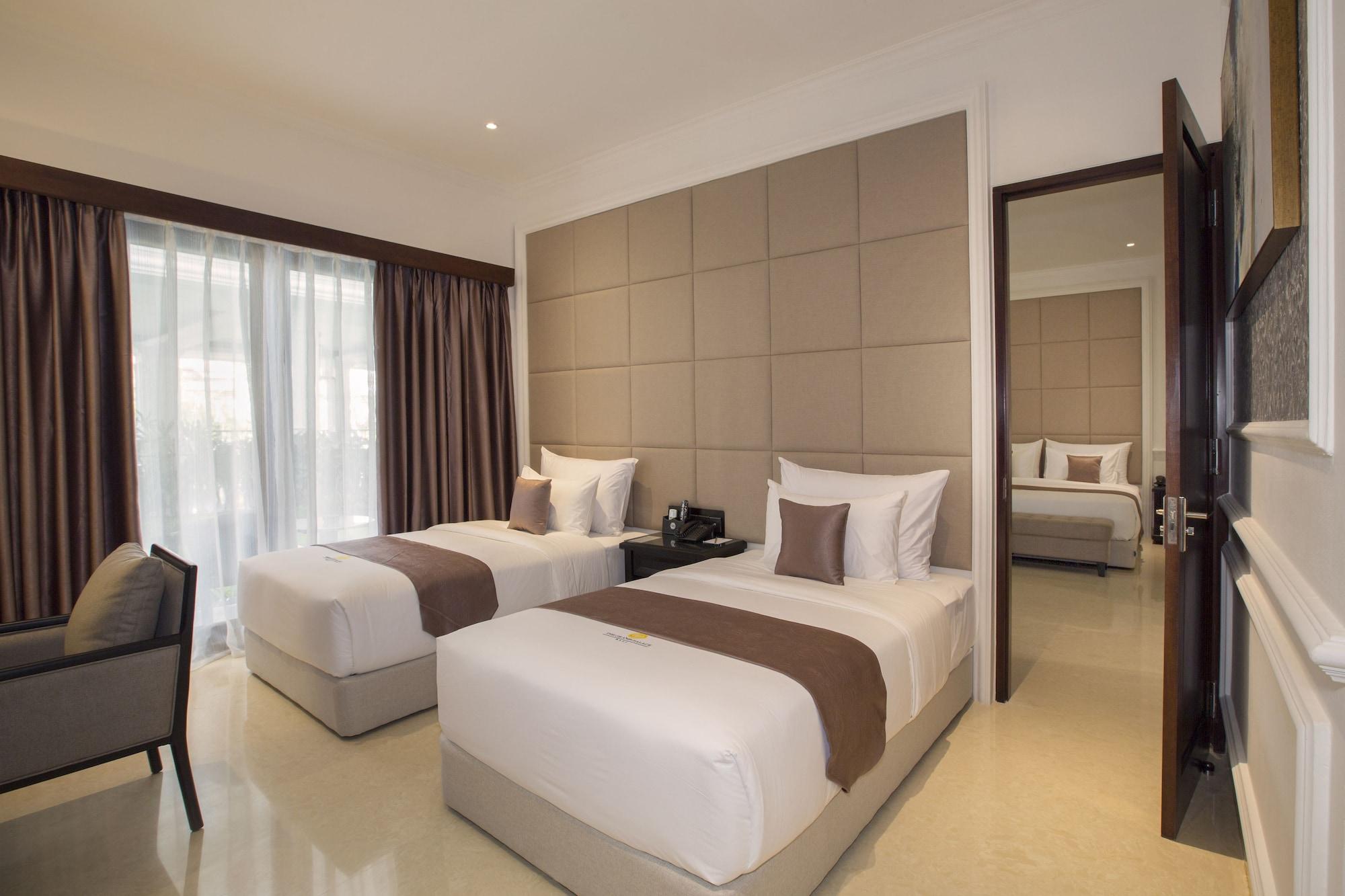 Grand Palace - Bali 4*